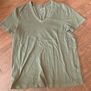 Universal Threads Forest Green V-Neck Tee